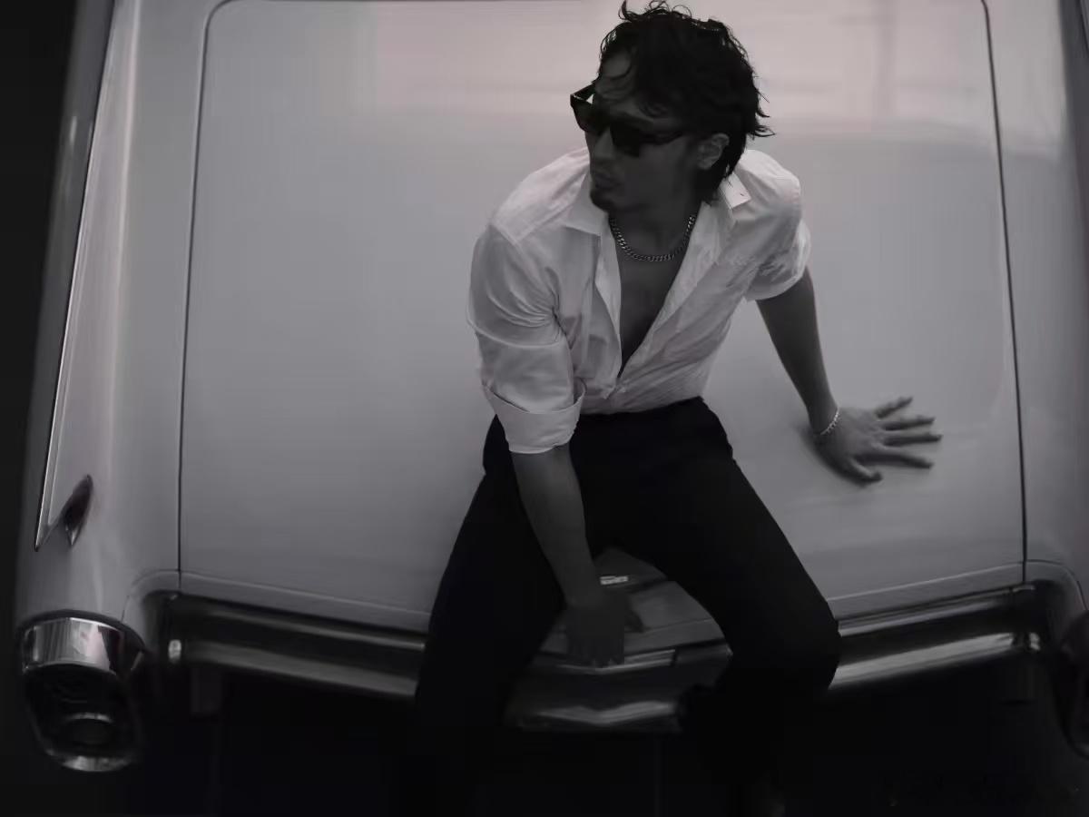 王传君录综艺崩溃爆哭王传君的落泪太真实，温柔都藏在细节里他真的很敏感又真诚，以真