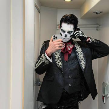 王鹤棣花里胡哨的九宫格 