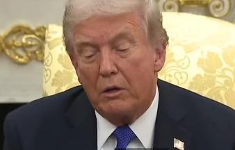 特朗普在白宫会见北约秘书长吕特时表示，我们取消了与普京总统的会晤。我觉得这不太对