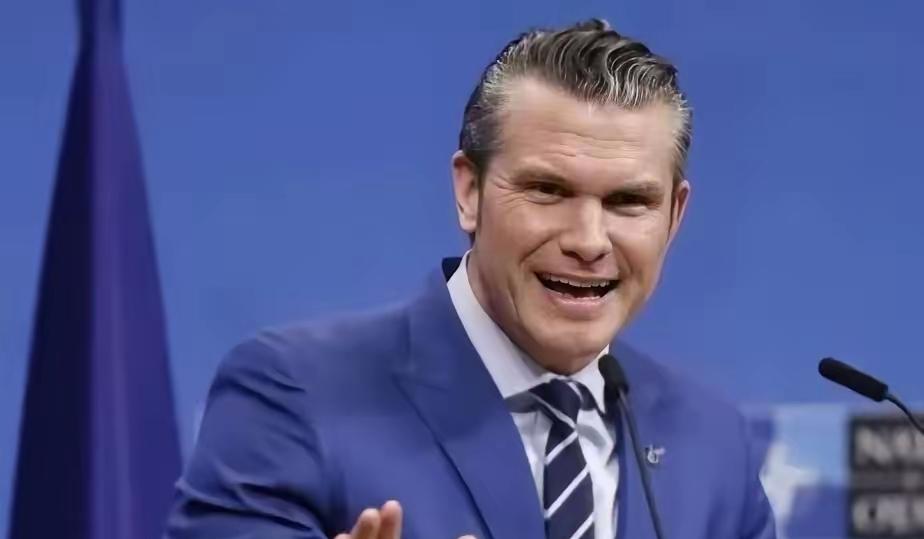 美国人这次连遮羞布都不要了，明晃晃搞起了利益输送！111亿美元的军售清单里，全是