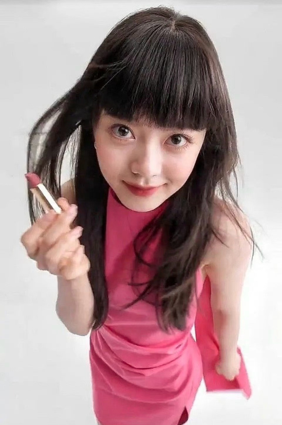 是谁给赵今麦弄的造型和妆容 ​​​