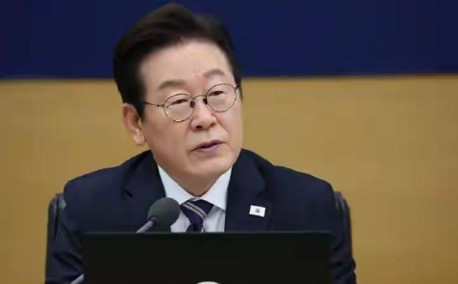 炸锅了！大消息震撼来袭！朝鲜总统李在明直接表态，要彻底终结南北敌对对立的局面，建