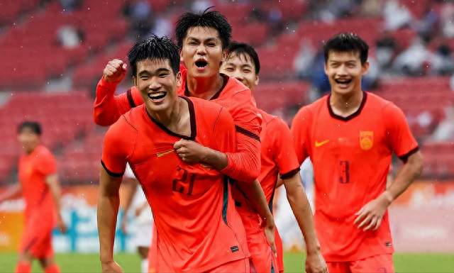 3-0大胜！U23国足杀进亚运4强：张玉宁破门，9月30日决战韩国