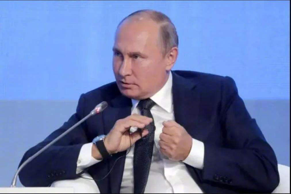 美国的小算盘打得相当精明，贷款给乌克兰，由俄罗斯来还。

在G7峰会上确定的由欧