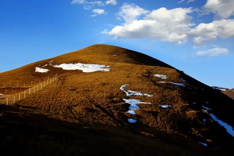 3月28号这一天，有不少值得随手拍的好地方！牛草山简直是视觉盛宴，这天日出概率9