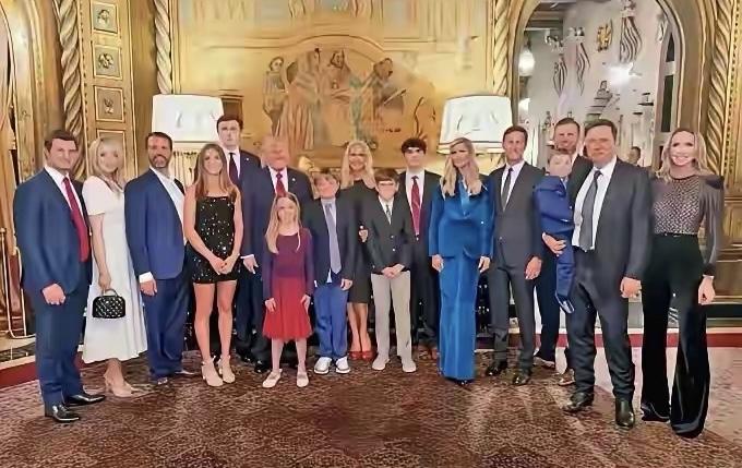 斩首哈梅内伊：特朗普的“勋章”与家族的梦魇

2026年2月28日，美以联合发动