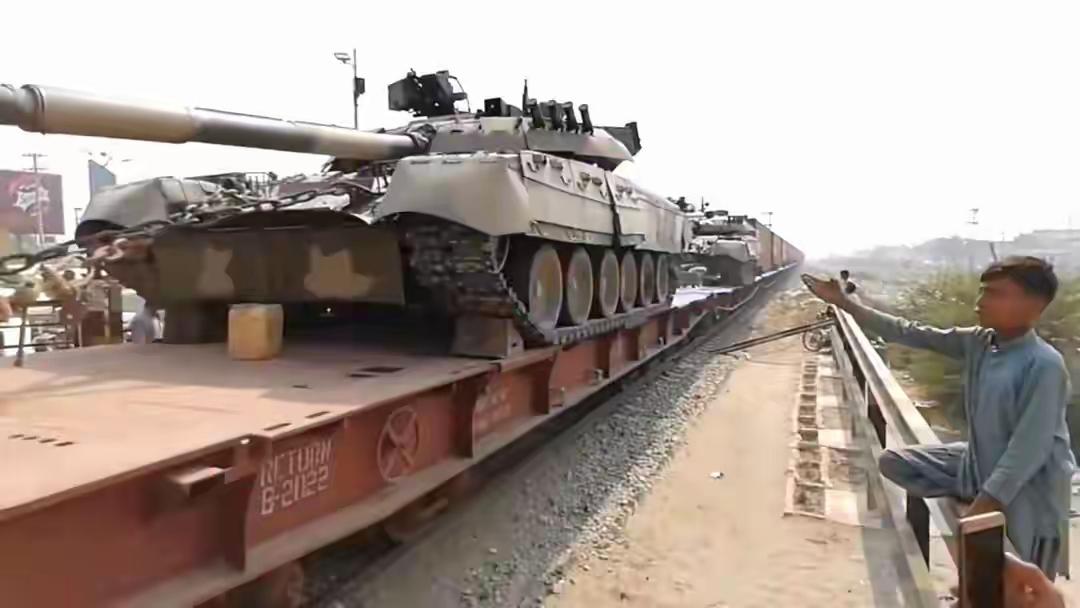 印战术冷启动，巴宣布战时状态，大批装备运往边境，57空战再临？