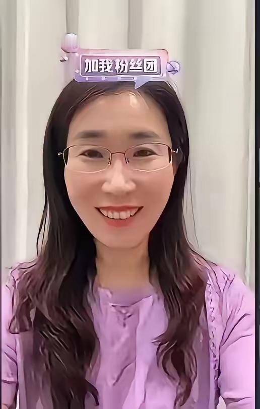 风波迎来大反转，男方突然撤回离婚申请，不少人替原配朱女士松了一口气，觉得这场拉锯
