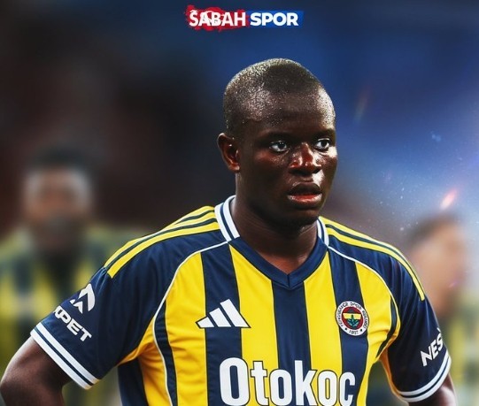 【坎特放弃2500万欧年薪选择费内巴切】土耳其媒体“Sabah Spor”报道，