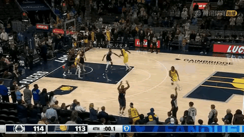 快船VS步行者。
卡子准绝杀，留给了对手0.4秒。惊心动魄的、短短的0.4秒，是