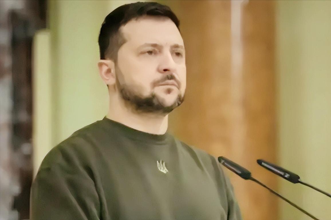 俄乌这波拉扯越来越有意思了，泽连斯基放话死不去莫斯科见普京，反倒喊普京来基辅，俄