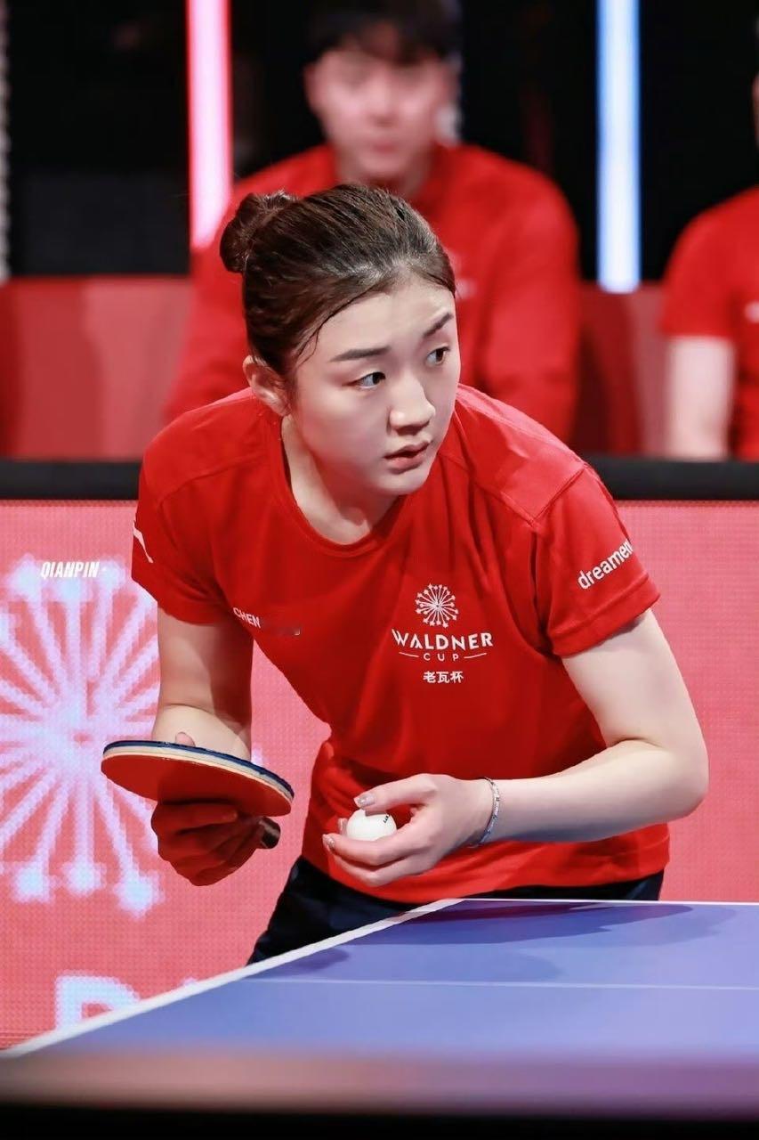 马琳称陈梦近期暂时不参加国际比赛 女队主教练马琳表示，陈梦已经退出世界排名系统，