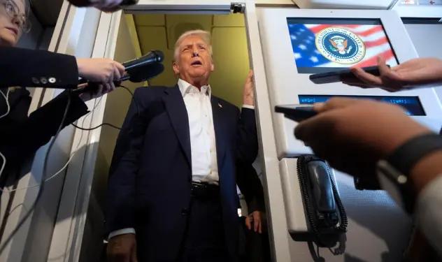 釜山会谈结束，特朗普在回程专机上接受外媒采访，抢先官方透露了部分会谈内容，当然完