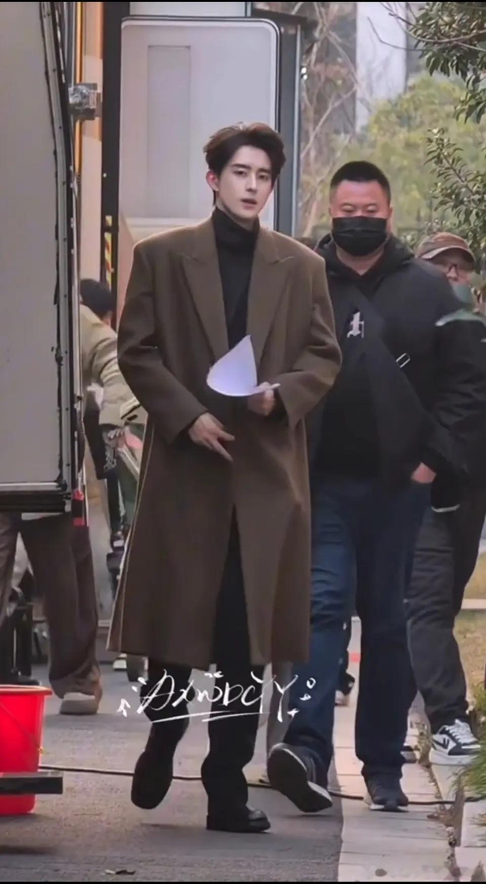 那么多男明星 🔥一个敖瑞鹏怎么了！ 