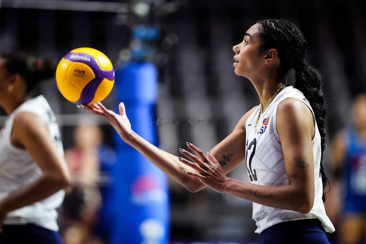 2026年世界女排联赛第三周日本大阪站泰国女排vs美国女排第一局：21-25大比