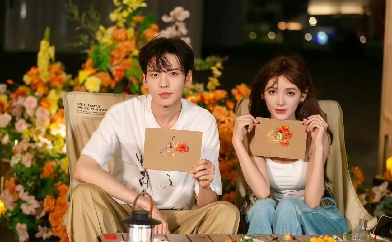 3月7日，毕雯珺突然引发争议，起因是他和张予曦主演的《深情眼》一周年了，两人要合