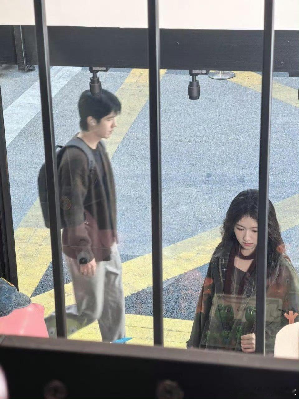 大事很妙哇~刘昊然 李兰迪 海岛舒服日志 路透氛围感 两个人CP感好足