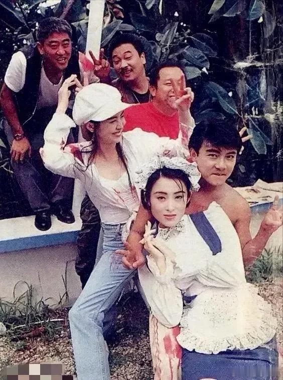 张敏、张卫健、王祖贤、曾志伟、吴孟达、柯受良[笑cry]，港剧老粉，应该都认识的