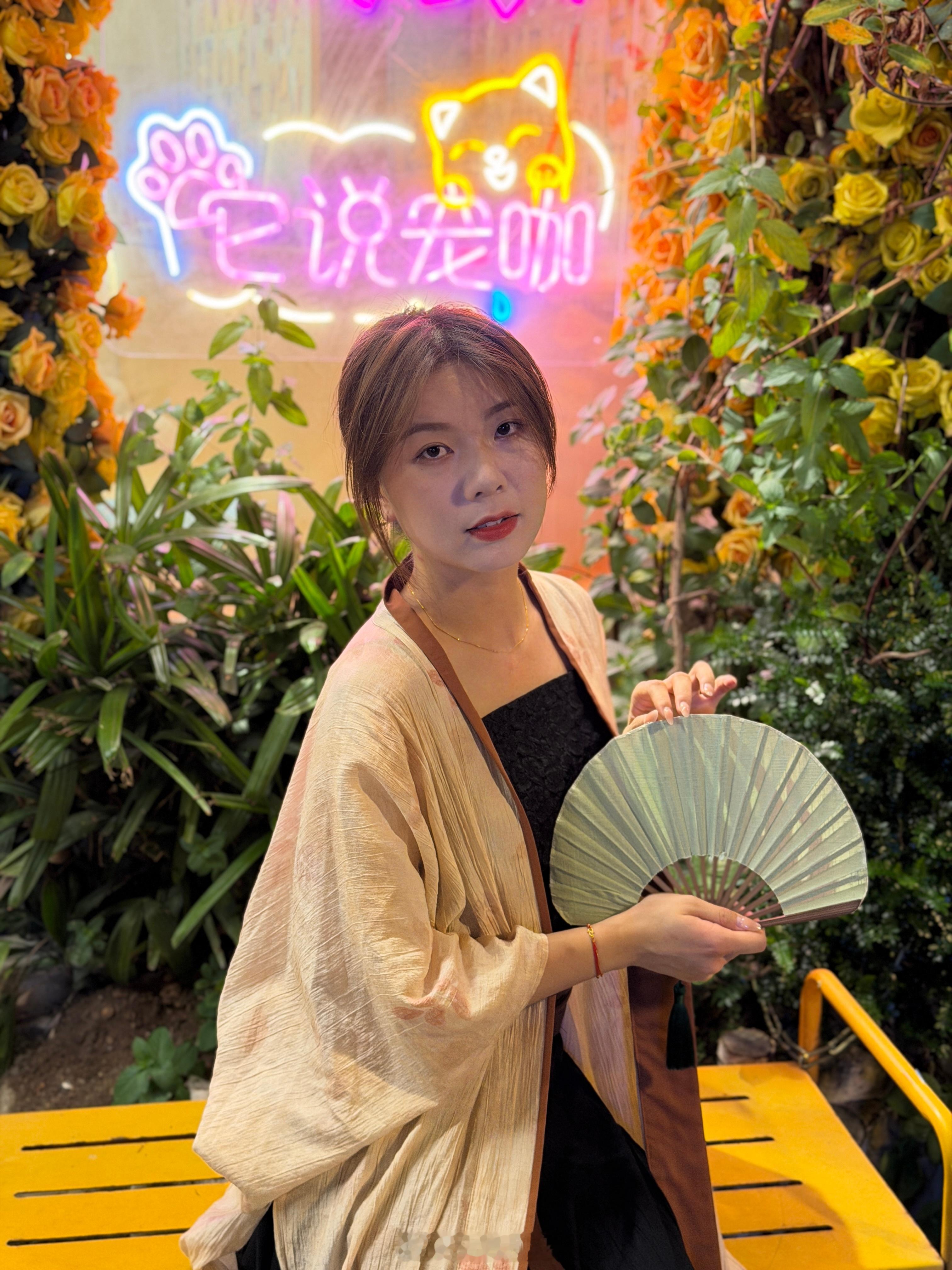 关于6台影像旗舰的人像样张小投票第六组·夜景人像2，评论点赞你觉得呈现效果最好的