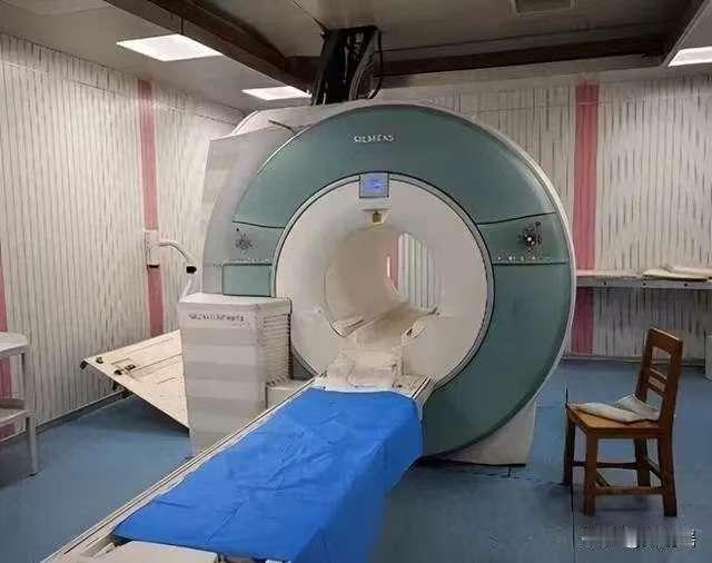 欧美高福利的遮羞布，被国产医疗设备撕得明明白白！中国造不出核磁仪时，飞利浦敢喊3