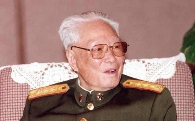 张震任军委副主席时，要求保证士兵一天吃一个鸡蛋，且只能水煮，不许炒、蒸、煎。有人