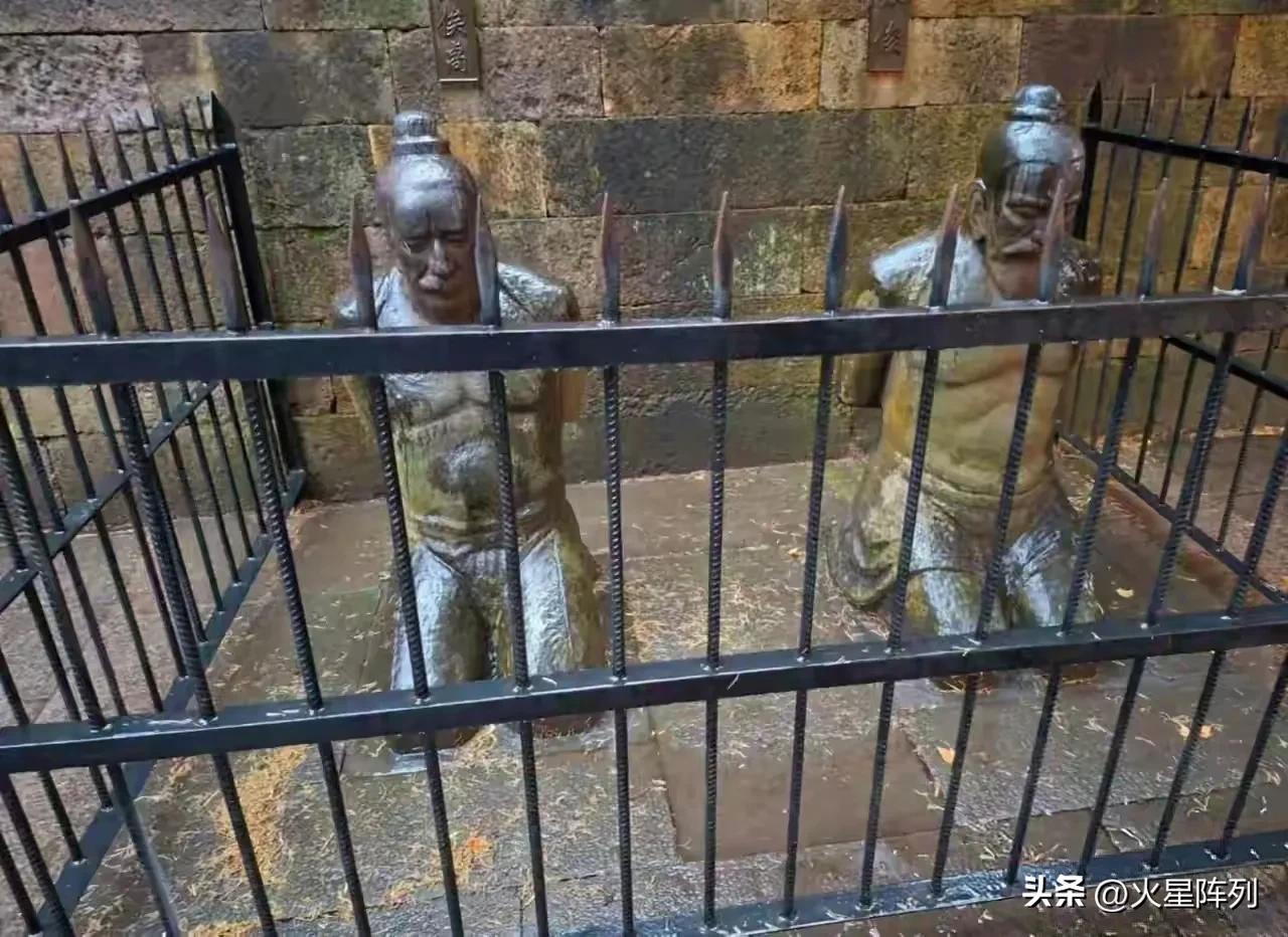 一招震慑网军青鸟！柯文哲妻子陈佩琪的大陆之旅，持续在岛内掀起舆论风浪。7月29日