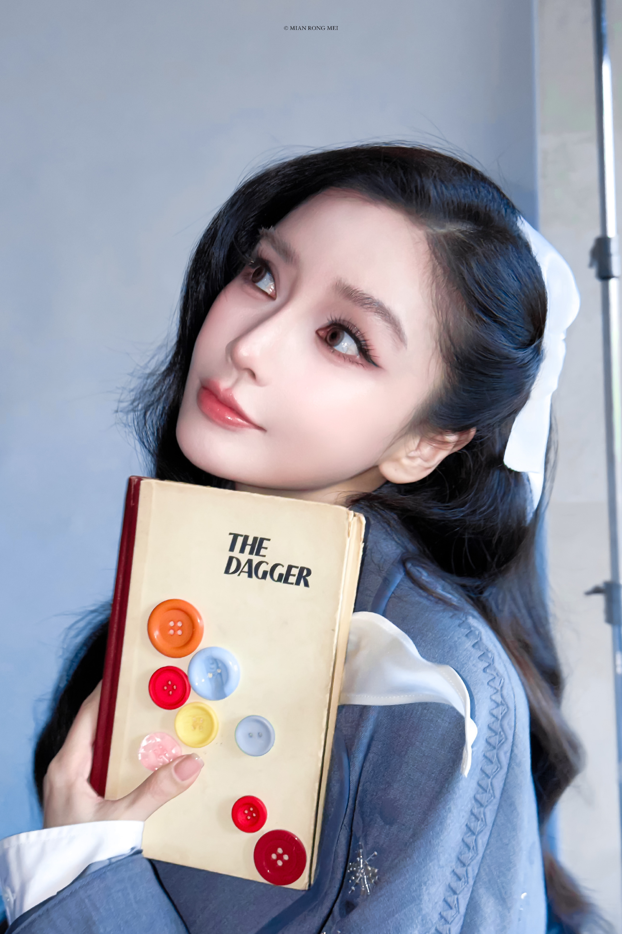 angelababy angelababy "春生草木夏为蔓枝爱意春生四季不止"