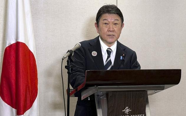 日本别碰瓷！中方再次强调：王毅外长没见日方
 
原来日本外相所谓的“与中国外长进