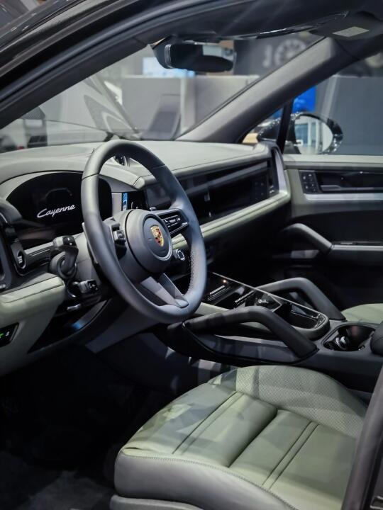 💚 / Cayenne午夜绿的高级谁能Get到呀？