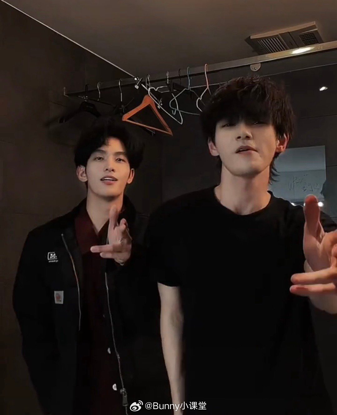 《初三的六一儿童节》今天空降，作为11.0的有力后补，四位主演：何昶希、何衍朝、