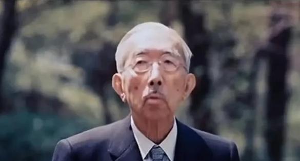 中方网友调侃招核男孩，日本媒体愤慨称无法接受，这下暴露软肋了！
 
日本内阁官员