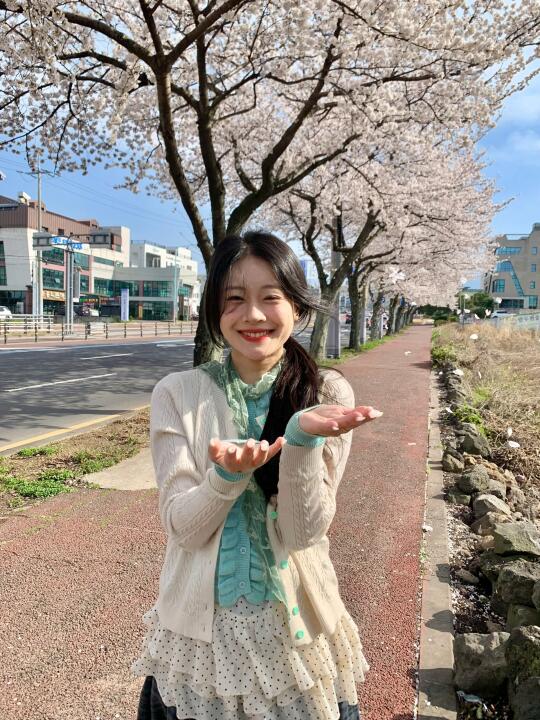 我和你要去闻闻新鲜的春天🌸🌸🌸
