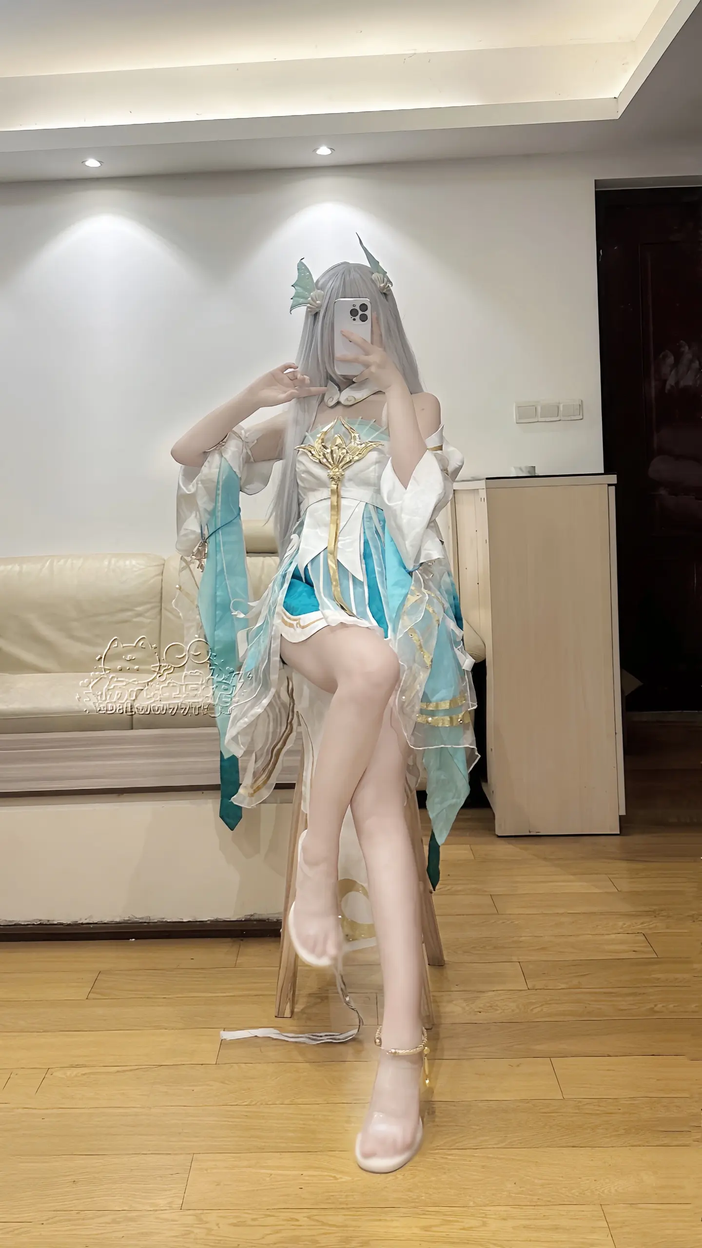 对面法师过来。
