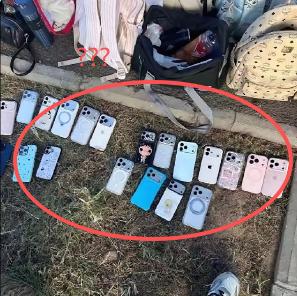 网传这是国内某大学大一新生军训期间，女生将手机集中摆放在草坪上，从照片来看清一色