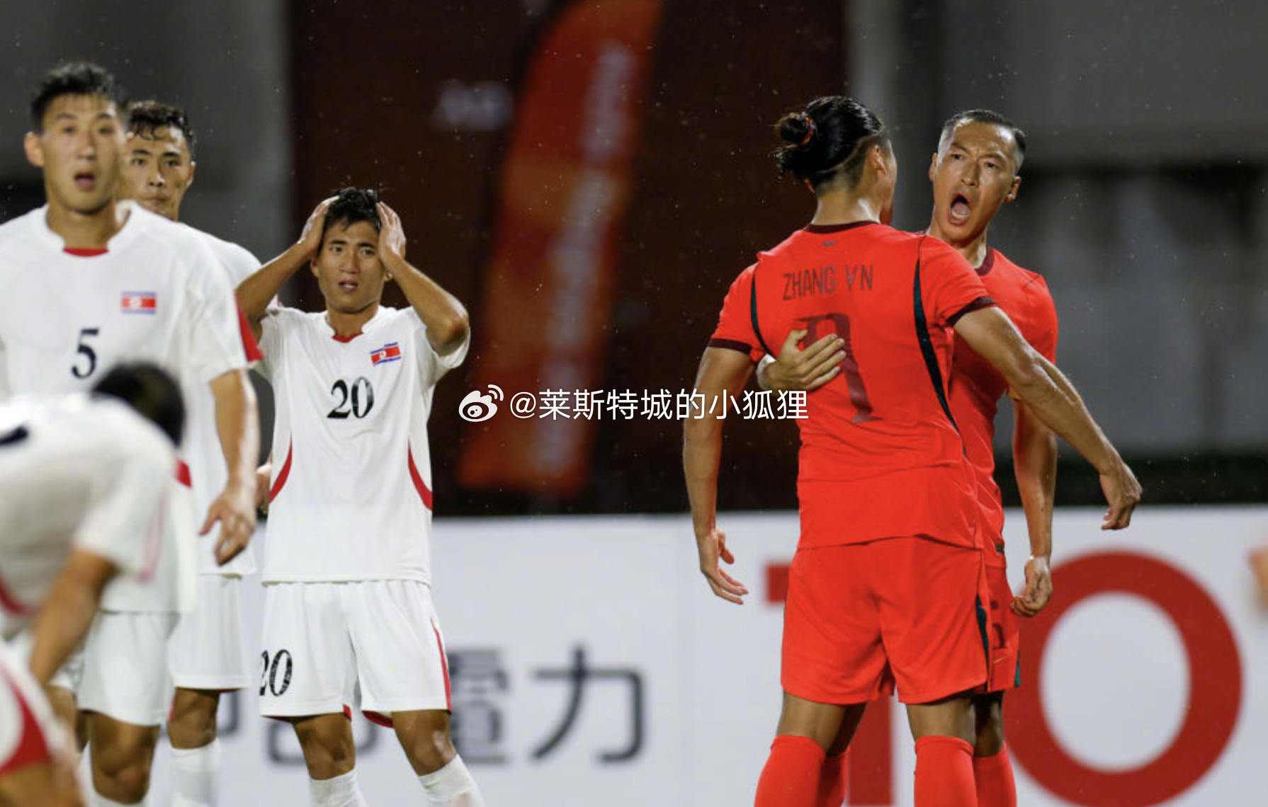 亚运男足：吴曦、张玉宁互相传射，中国亚运队2-1逆转战胜朝鲜，取得赛事开门红！国