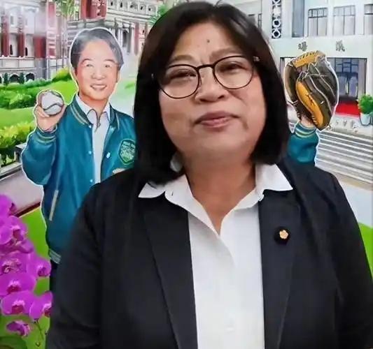 坏了，郑丽文这下该警惕了！郑丽文前脚刚说这次带回来的政策是选举的“大利多”，后脚