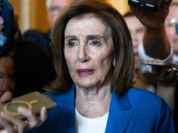美国前议长佩洛西，虽然现在86岁，但是这一次她看人还是非常的准确。4月15号对于