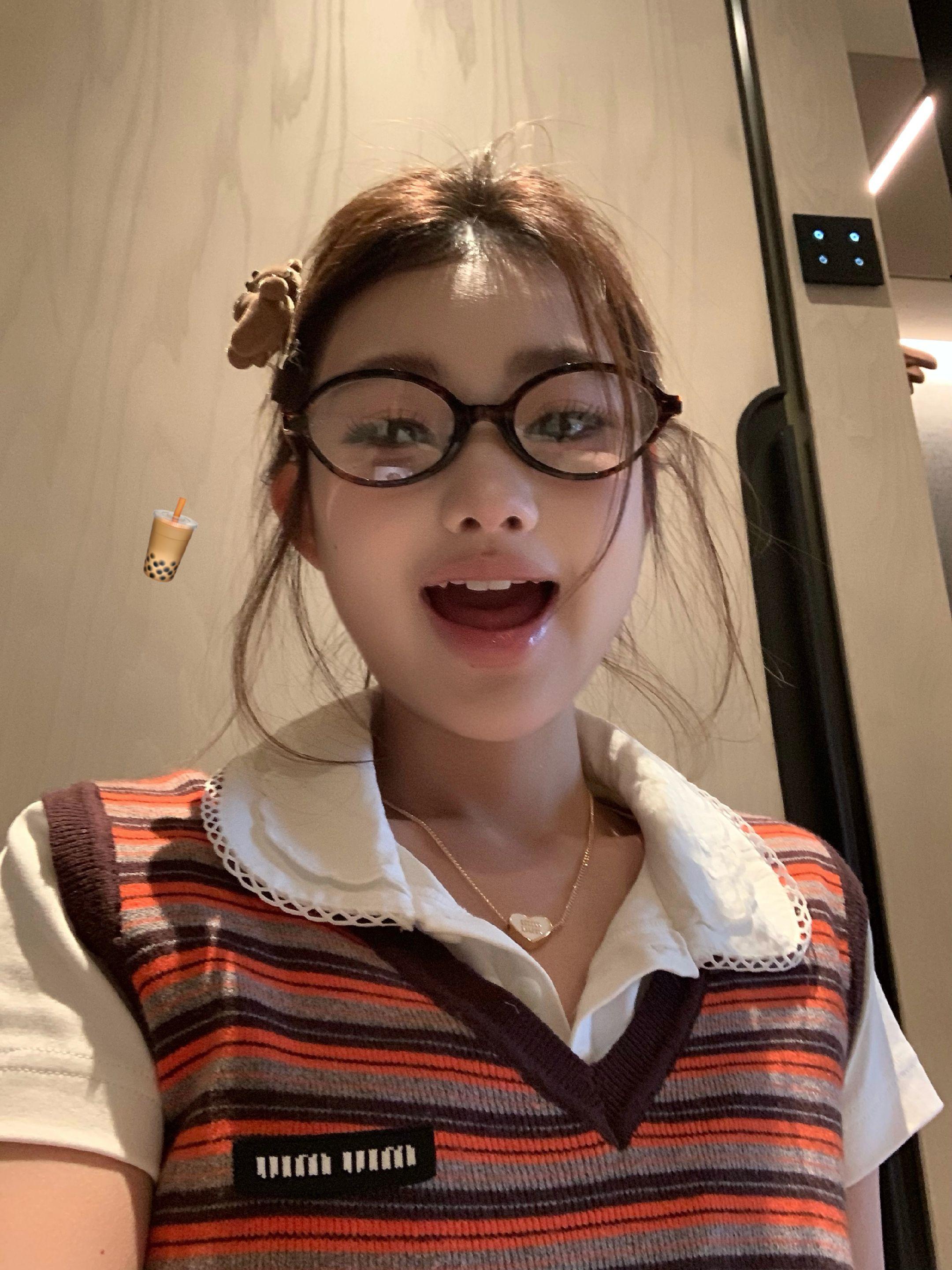 想你的雨夜车窗起雾