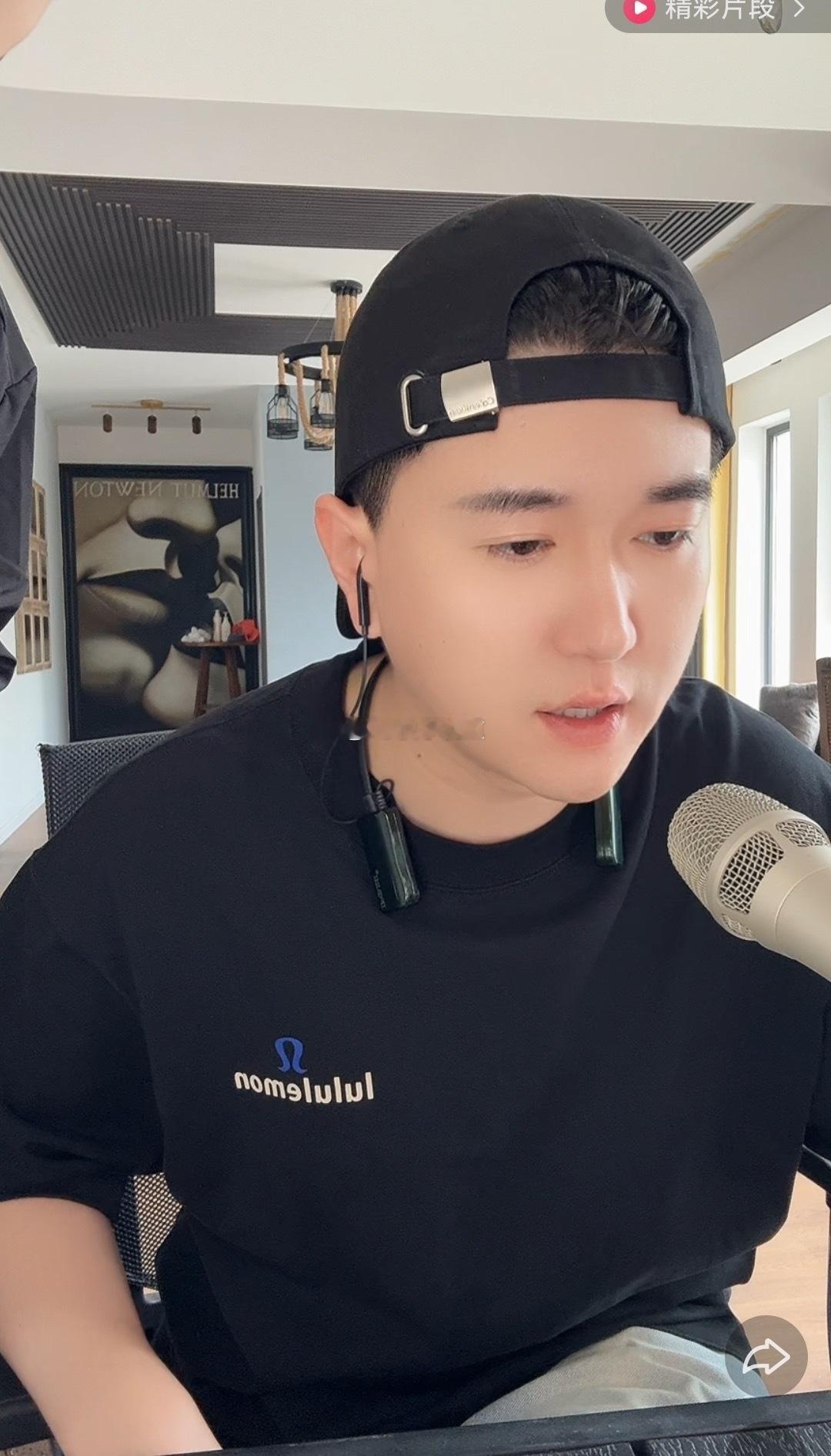 于锐同坑这俩胖头鱼，就不克不及有点奇怪感有点本身的创意，要不说你俩是土比cp呢，