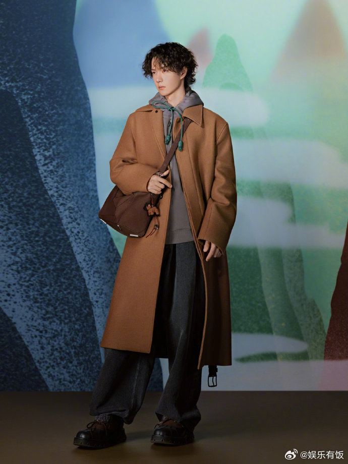 罗意威大秀阵容 品牌大秀星光璀璨，王一博、陈都灵、蒋奇明将携手亮相，阵容含金量拉