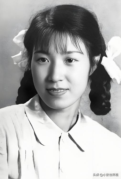 1956年，李玉琴到管理所探望溥仪。管理员考虑到两人结婚14年未同房，破例让她留