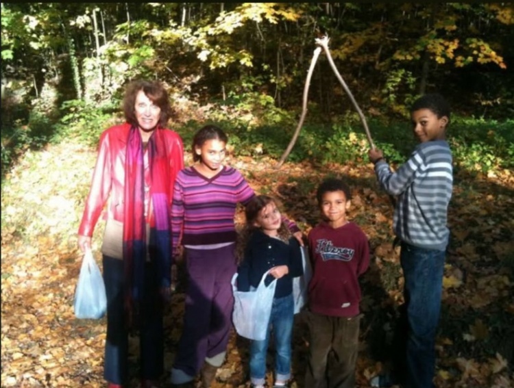 昨天哀伤落泪！文班亚马今日晒照悼念祖母：🕊️ 