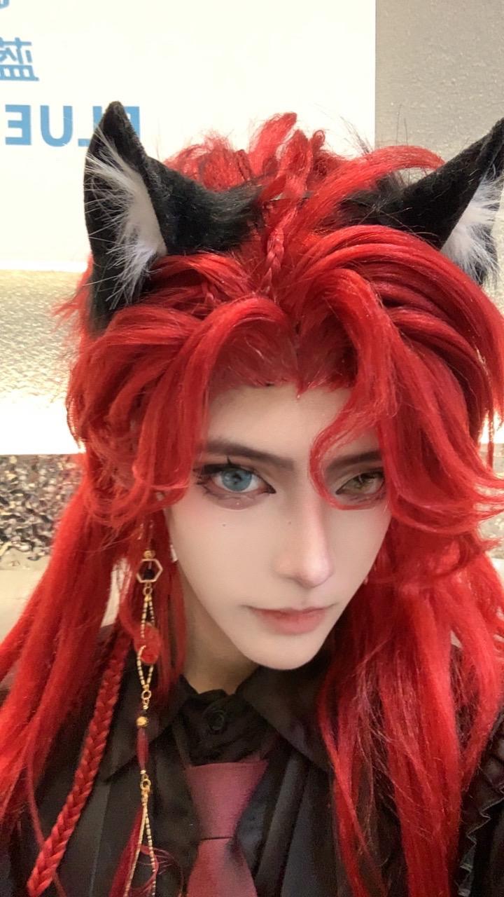 不愧是十五红，我这种屌丝戴都好看