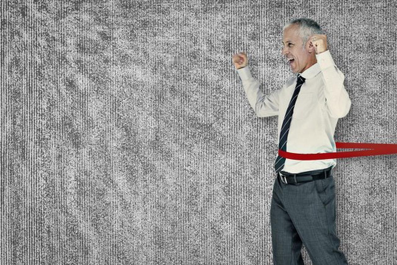 为啥有的人不用努力就成功？其实哪有真正不努力的成功。那些看似轻松成功的人，可能背