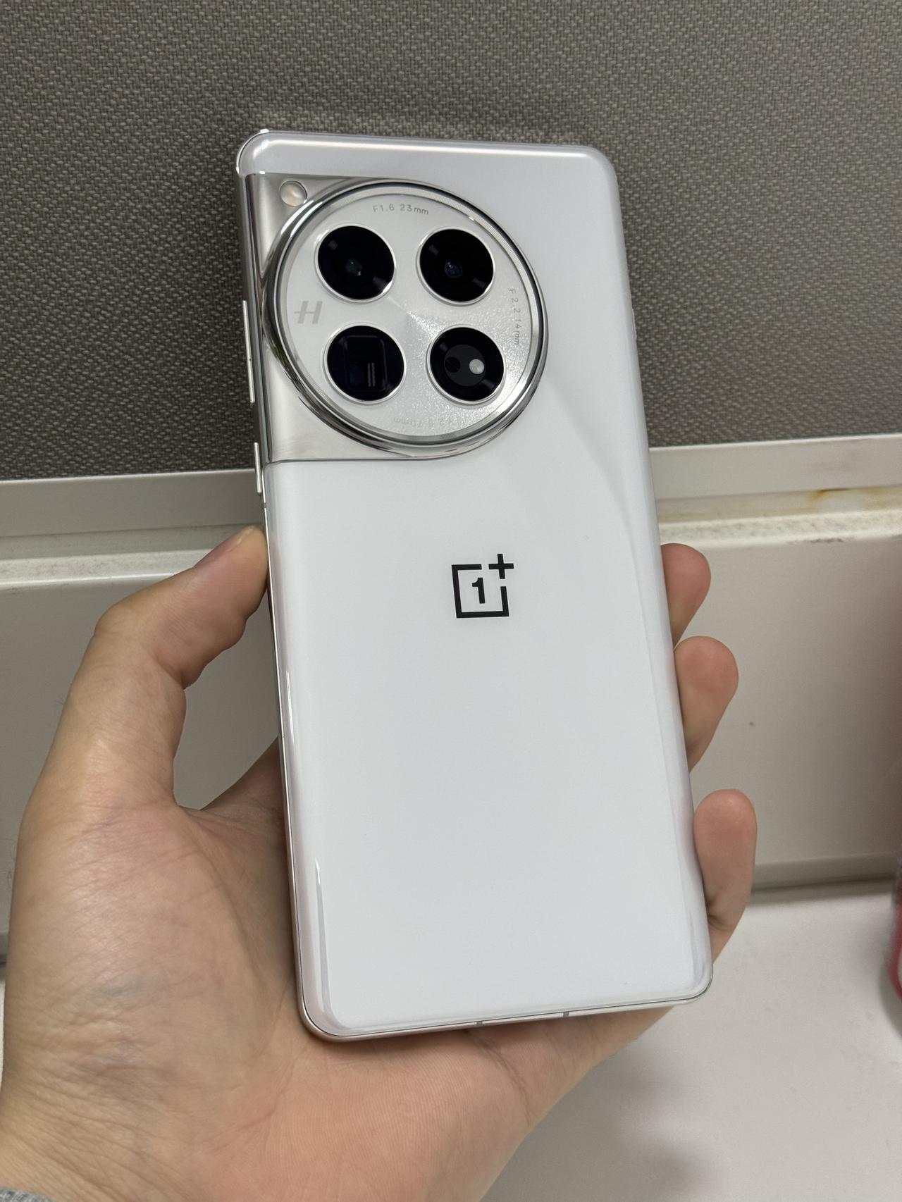 用了4年的iPhone 11，终于可以退休了[吃瓜群众]本来想在pdd入手果子1