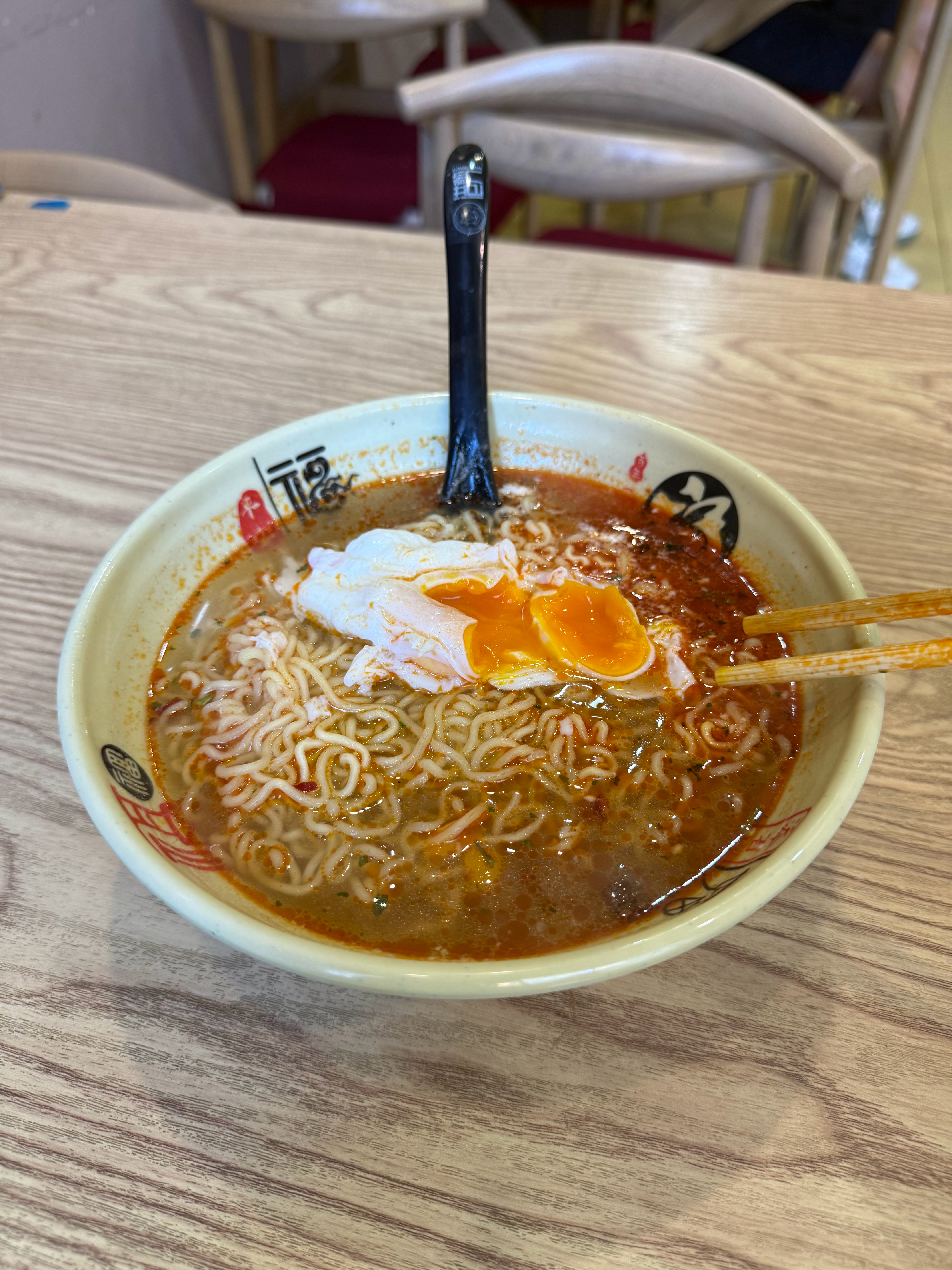吃饱干活 ​​​