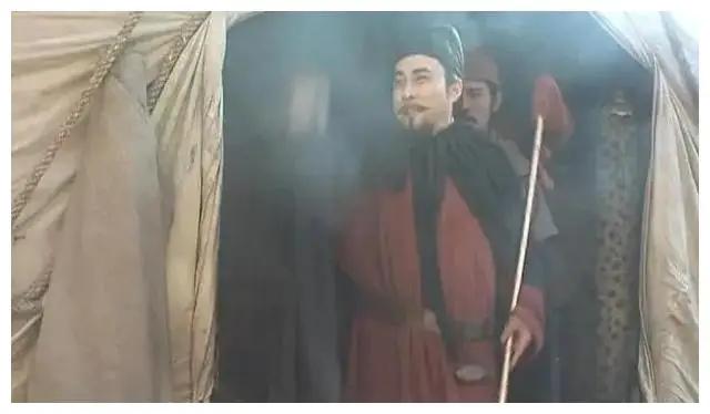 讲一讲类似的历史故事背后不同的因果逻辑吧！

兵仙韩信灭齐的时候，听了谋士蒯通的