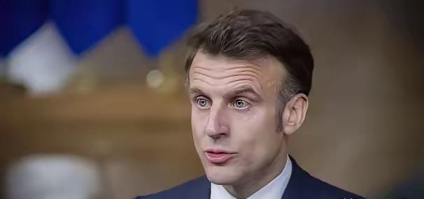 欧洲也公开和美国划清界限了，法国总统马克龙直接表态，美以对伊朗的军事行动不符合国