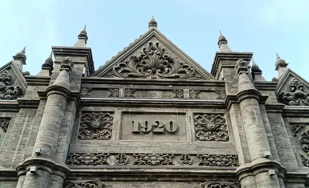 2021年秋，太原一条600米老街重生，为何它让无数人瞬间忆起儿时元宵香？

钟