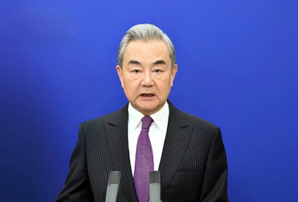 韩国这次是真想靠近中国
尹锡悦那几年
把对华关系搞到谷底
韩企跟着吃亏

李在明